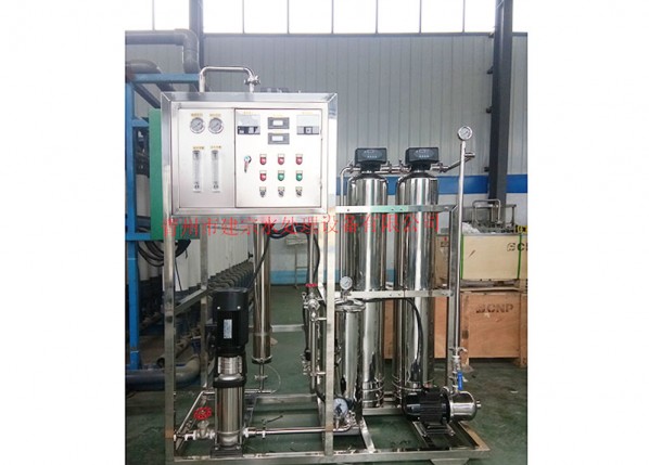 0.25T/H全不銹鋼單級(jí)反滲透設(shè)備